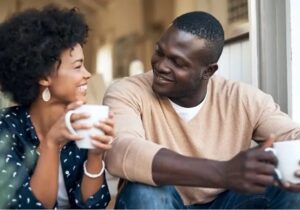 Eight 8 Things Women Do When They Are In Love