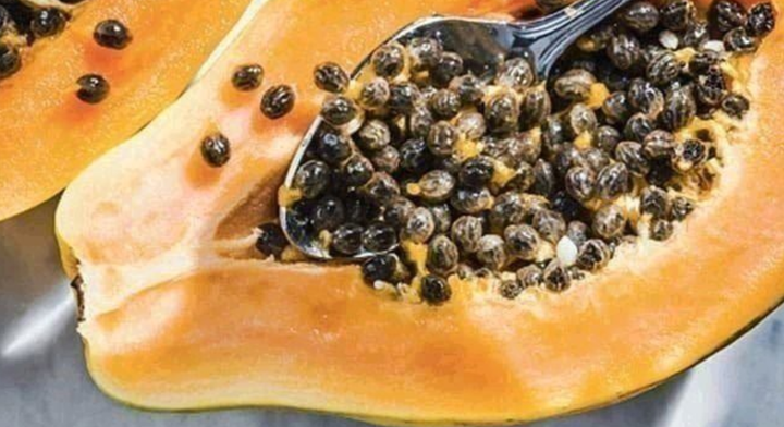 If You Take Pawpaw Seeds, Prepare To Have This Happen To You (JUST-IN) If You Take Pawpaw Seeds, Prepare To Have This Happen To You (JUST-IN)