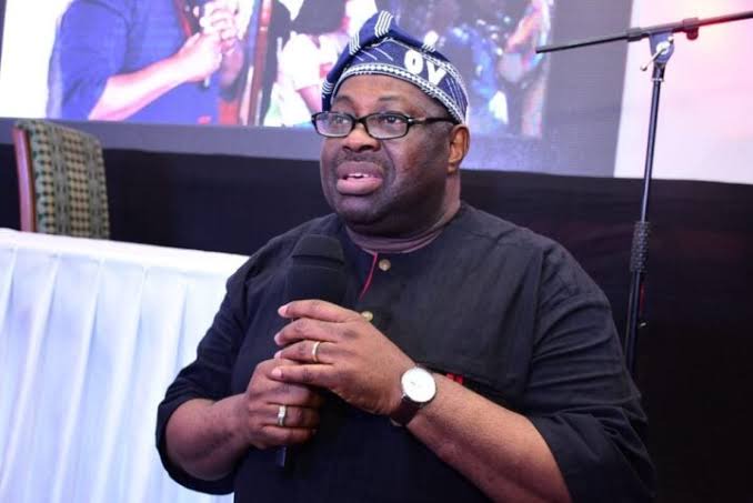 PDP Chieftain, Dele Momodu Response After Watching Wike’s Media Parley, Drags Him For Calling Names