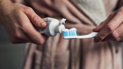 Not Brushing Your Teeth Before You Go To Bed, Increases Your Risk Of Silent Killer (BREAKING)