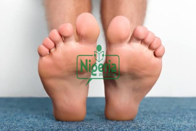 Here is the Health Conditions That Can Cause Burning Sensation On Your Feet Here is the Health Conditions That Can Cause Burning Sensation On Your Feet