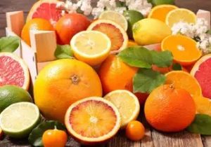 Seven Fruits to Avoid on an Empty Stomach