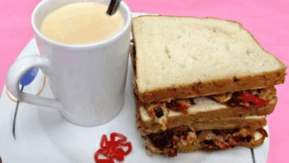 Why You Should Avoid Bread and Tea If You Have These Medical Conditions (JUST IN)
