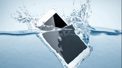 If Your Phone Drops Into Water Do Not Panic. Do These Things To Save Your Phone From Damage