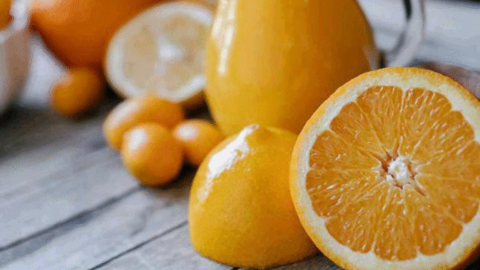 HEALTH: What Happens To Your Body When You Eat Oranges Daily HEALTH: What Happens To Your Body When You Eat Oranges Daily