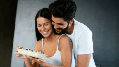 5 Clear Signs that shows Someone Truly Loves You Without Saying It