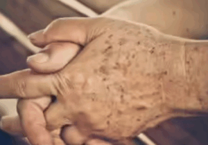 BREAKING: Reasons Why Your Hands Look Old And How To Fix Them