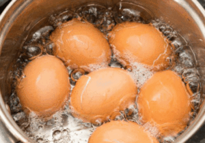 BREAKING: Reasons Why Shouldn’t Pour The Water After Boiling Eggs