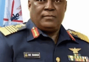BREAKING NEWS: Meet The Nigerian Pilot Who Flew Two U.S Presidents