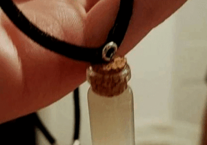 BREAKING: Lady makes a necklace with her boyfriend’s sperm (Photo)