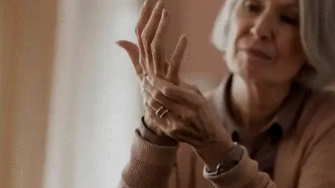 BREAKING NEWS: Early Signs of Bone Cancer That Should Not Be Ignored