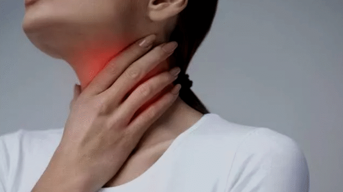 BREAKING: If You Notice This While Eating, It Could Be a Sign of Cancer, Doctors Say