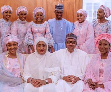 Trowback: President Buhari and Aisha celebrate their 30th Wedding Anniversary (Photo) Trowback: President Buhari and Aisha celebrate their 30th Wedding Anniversary (Photo)