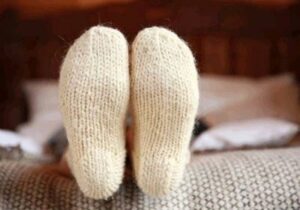 BREAKING NEWS: Do You Wear Socks To Bed? Here’s What You Need To Know