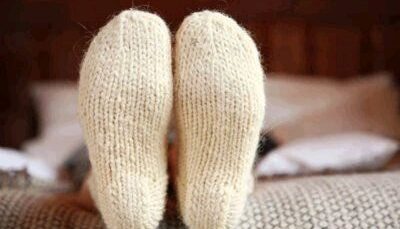 BREAKING NEWS: Do You Wear Socks To Bed? Here’s What You Need To Know