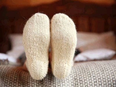 BREAKING NEWS: Do You Wear Socks To Bed? Here’s What You Need To Know