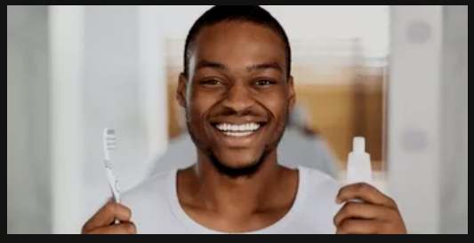 For healthy teeth, should you brush before or after breakfast?
