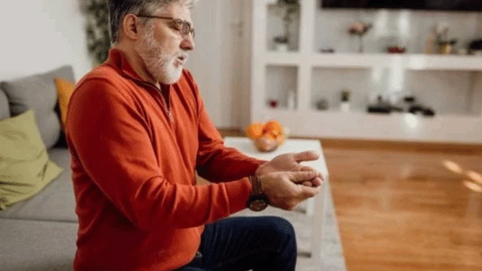 Brain Related Problems That Commonly Cause Constant Hand Shakiness