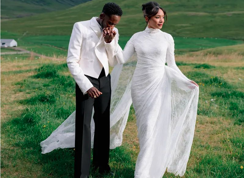 Temi Dumps Father’s Name, ‘Otedola’, Releases Beautiful Wedding Photos With Mr Eazi